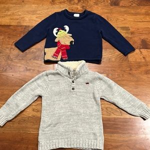Lot of 2 boys sweaters size 4T